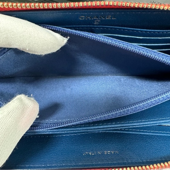 šSALE $2000 CHANEL BICOLOR REISSUE 2.55 - Picture 13 of 14